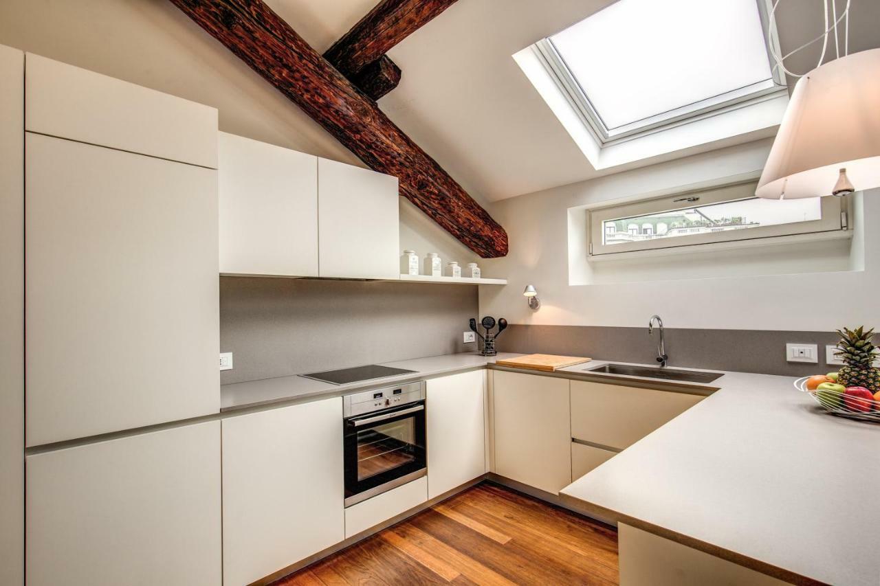 Luxurious Apartment In Milano Esterno foto