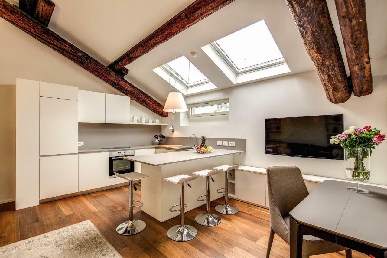 Luxurious Apartment In Milano Esterno foto