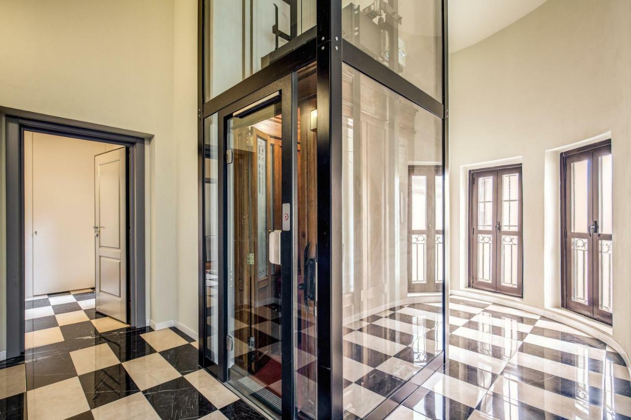 Luxurious Apartment In Milano Esterno foto