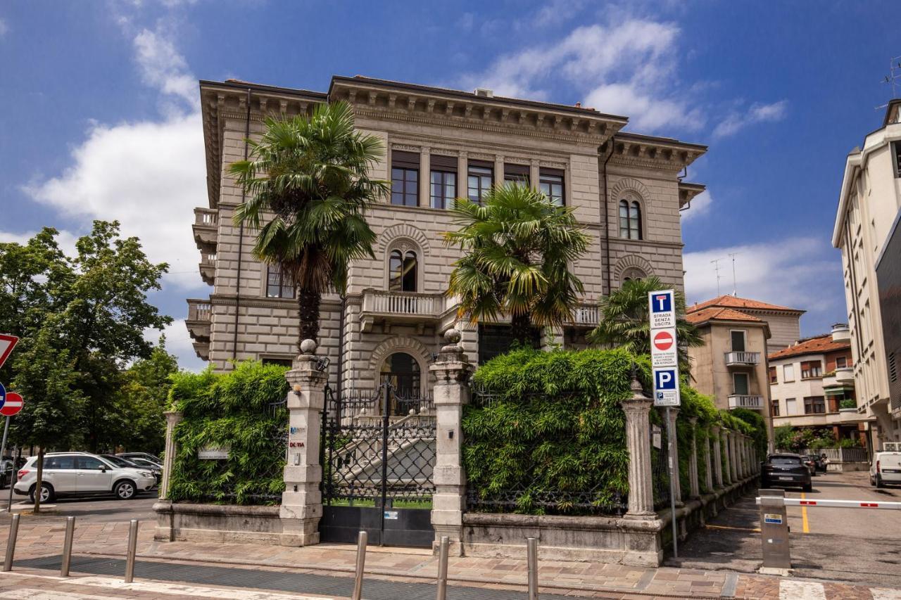 Luxurious Apartment In Milano Esterno foto